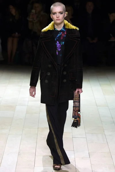 Look 105